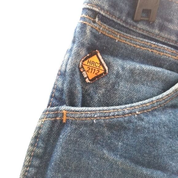 Wrangler flame resistant jeans - Picture 7 of 9